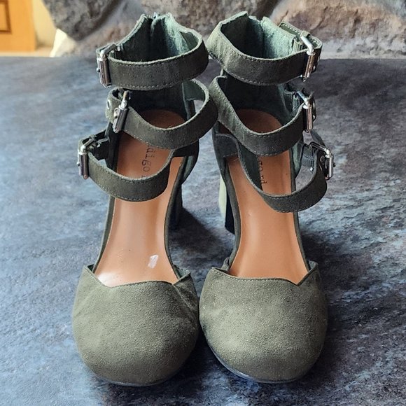 Indigo RD. Green Faux Suede Back Zip Buckle Ankle Three Strap Block Heels 5.5M - Picture 10 of 16